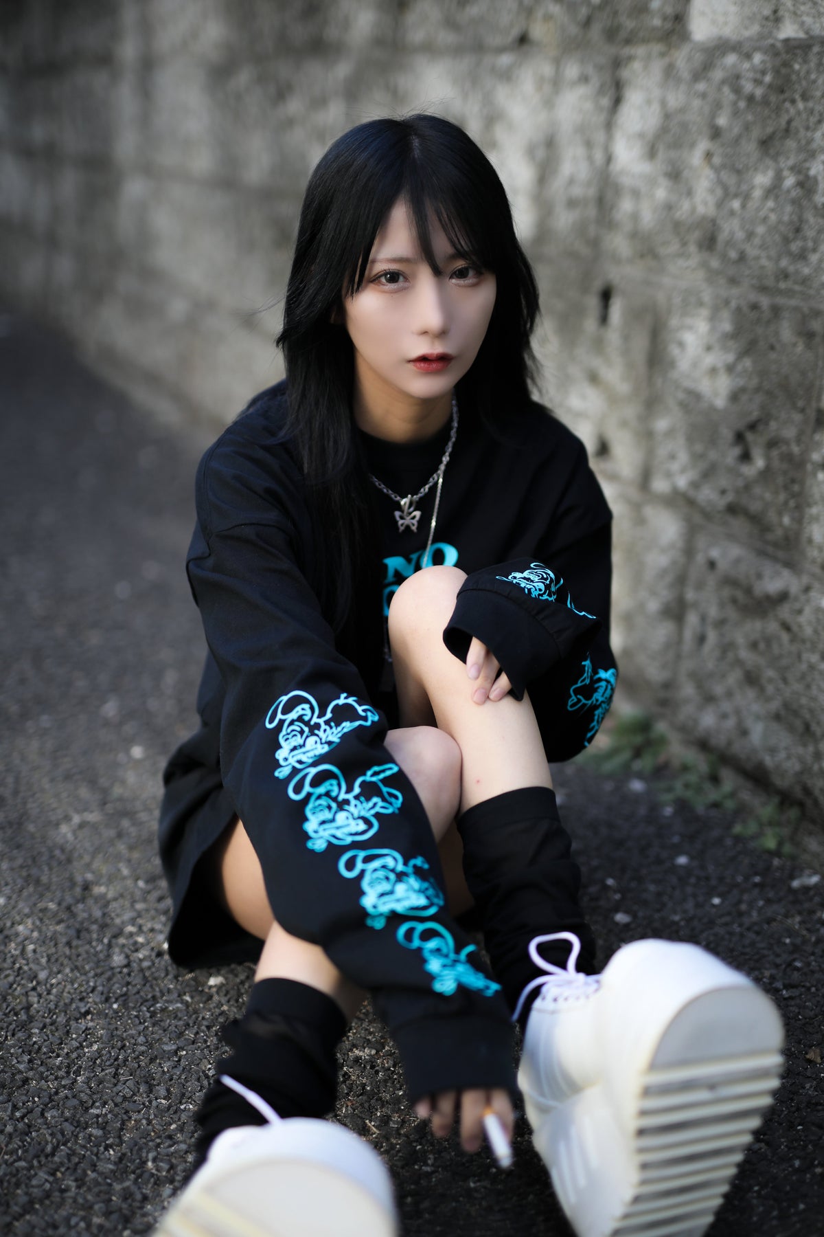 禁止吸煙 STONED DOG L/S